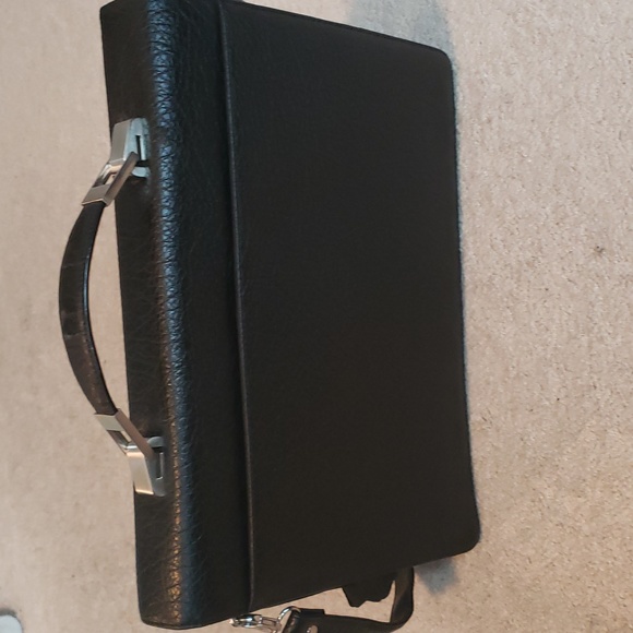 COPY - Women's Kate Spade Brief Case - Picture 3 of 10